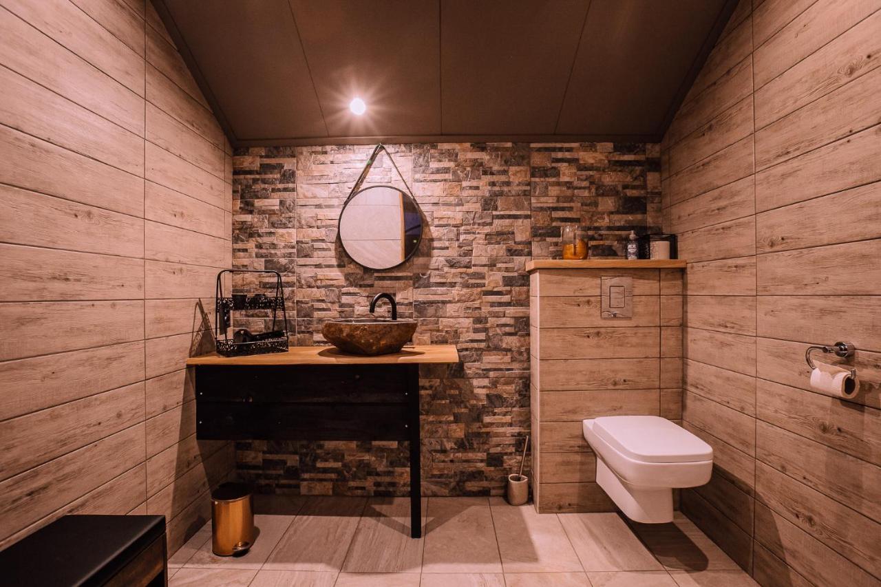 B&B En Wellness De Waalhoeve Angerlo 외부 사진